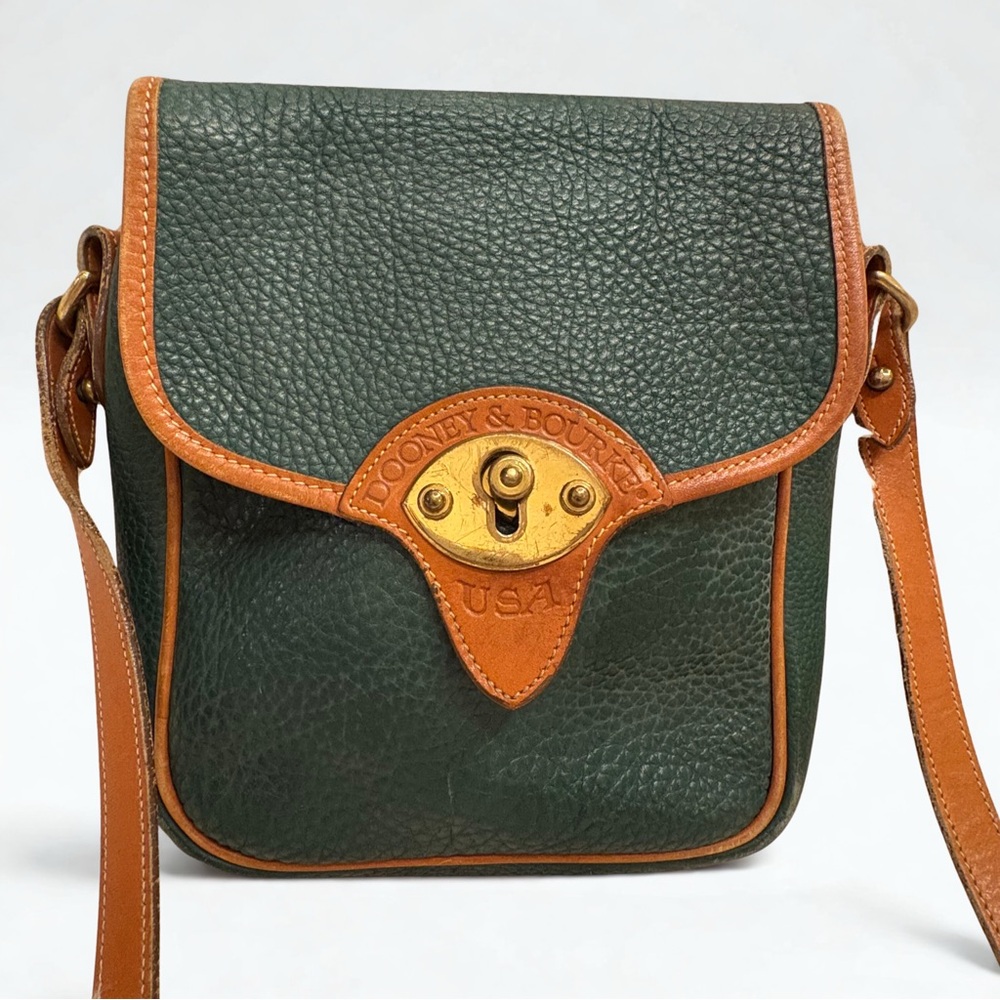 VTG DOONEY & BOURKE Crossbody Shoulder Bag - All Weather Leather Brass Hardware